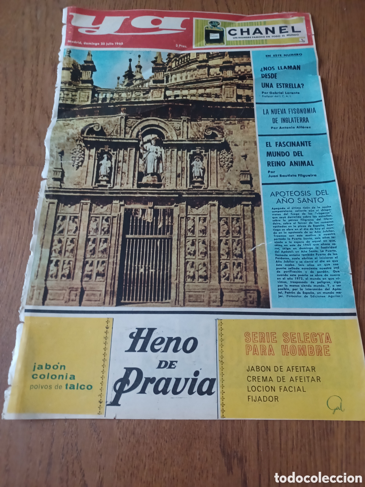 Sammelleidenschaft Andere Papierartikel: PORTADA DEL YA PUERTA DEL PERDON .COMPOSTELA CON PUBLICIDAD HENO DE PRAVIA. A&Ntilde;O 1965. 43 x 29 cm.