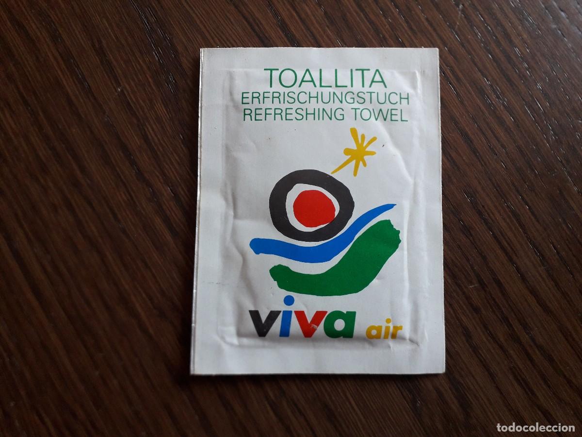 Otros art&iacute;culos de coleccionismo en papel: toallita refrescante de publicidad, viva air, transporte a&eacute;reo.