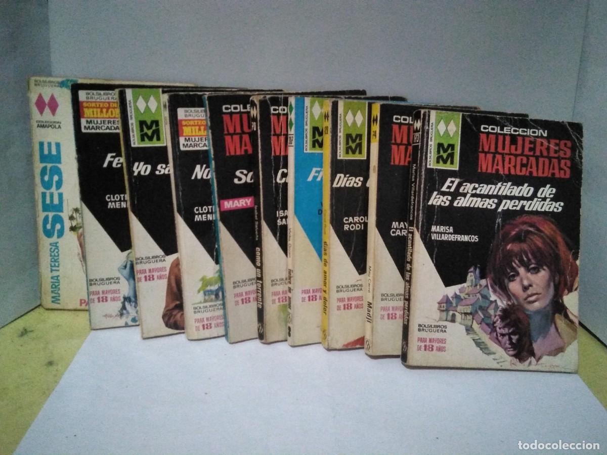 Otros art&iacute;culos de coleccionismo en papel: Lote de 10 antiguas novelas romanticas