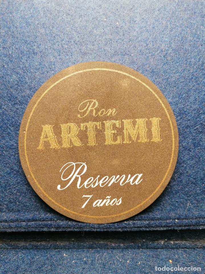 Altri oggetti di carta: POSAVASOS RON ARTEMI 7 A&Ntilde;OS
