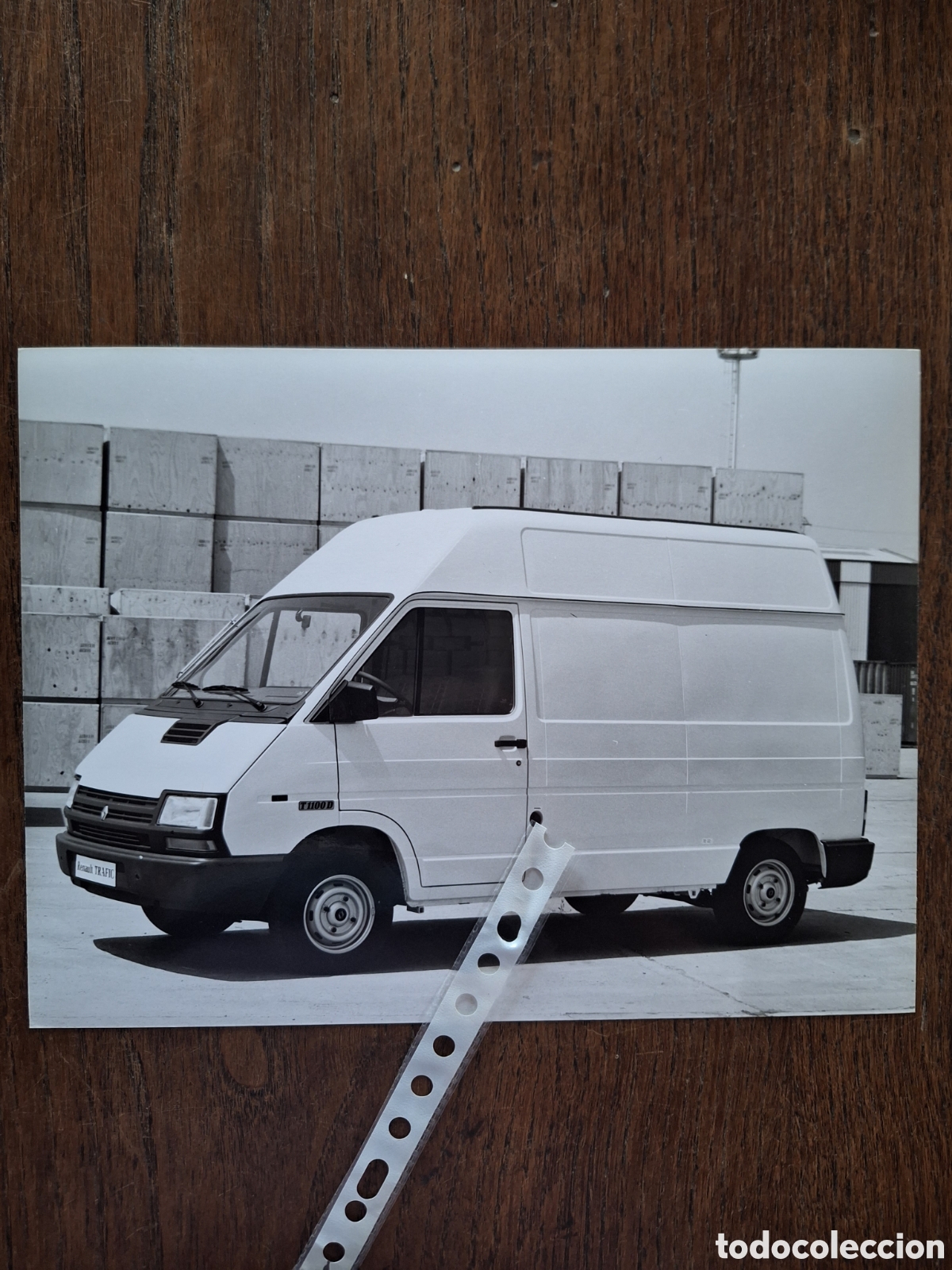 Outros artigos de papel: Fotograf&iacute;a furgoneta Renault Trafic