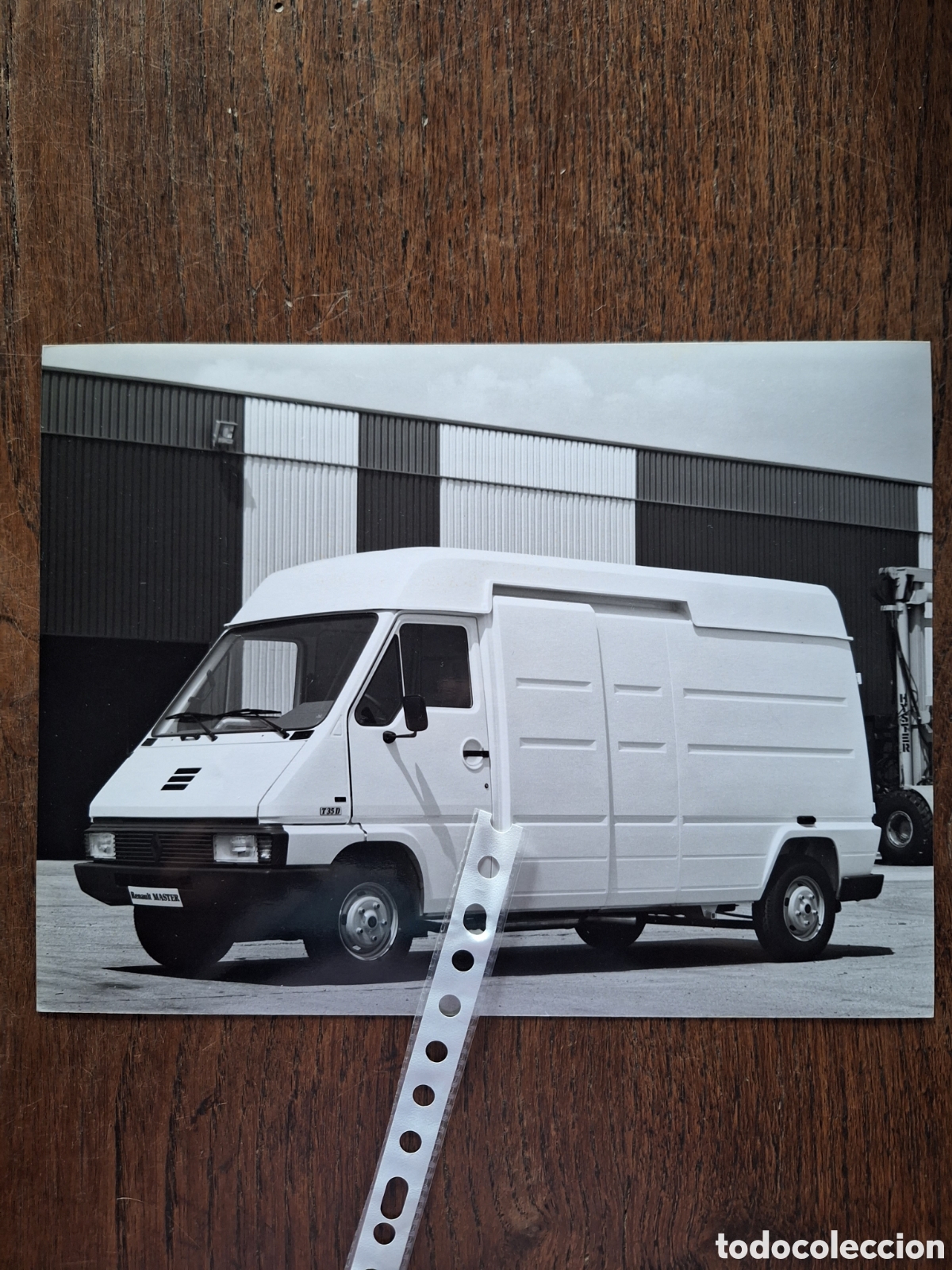 Outros artigos de papel: Fotograf&iacute;a furgoneta Renault Trafic