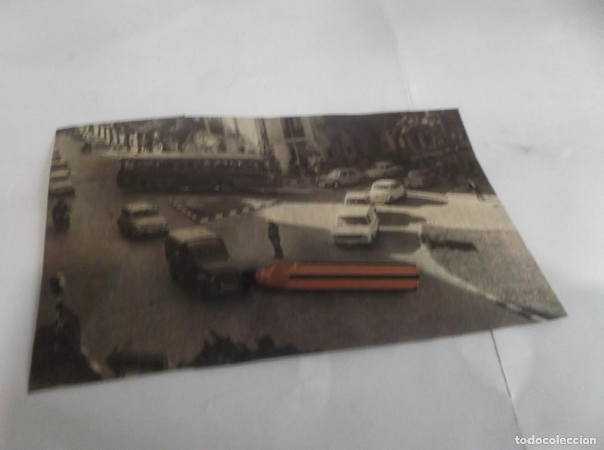 Otros Art&iacute;culos de Coleccionismo en Papel: RECORTE A&Ntilde;O 1970(MADRID)GUARDIA URBANO, COCHES CITRO&Euml;N,SEAT,Y AUTOBUS
