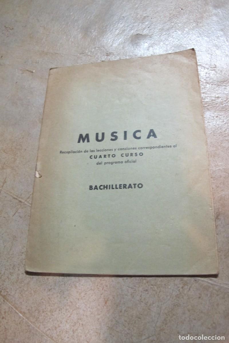 Otros art&iacute;culos de coleccionismo en papel: MUSICA CUARTO CURSO BATXILLERATO RECOPILACION DE LAS LECCIONES Y CANCIONES CORRESPONDIENTES AL