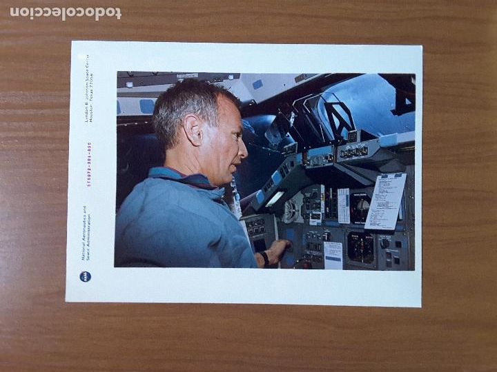 Outros artigos de papel: Foto original NASA tama&ntilde;o DIN A4, Misi&oacute;n STS-72 (STS072-301-035) - Space Shuttle