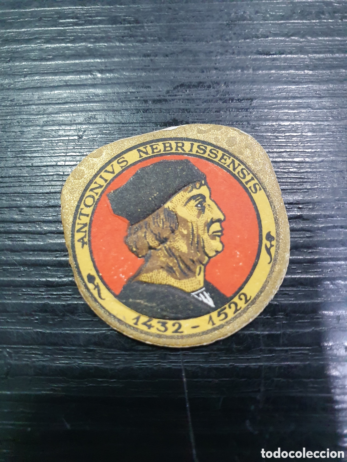 Outros artigos de papel: Emblema Auxilio Social. Antonio de Nebrija. (L1)