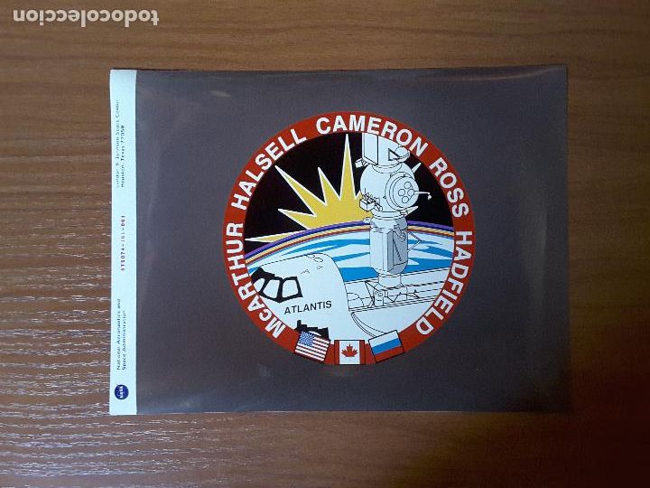Paper Collecting Others: Foto original NASA tama&ntilde;o DIN A4, Misi&oacute;n STS-74 (STS074-S-001) - Space Shuttle