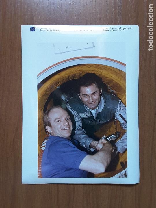 Paper Collecting Others: Foto original NASA tama&ntilde;o DIN A4, Misi&oacute;n STS-84 (STS084-379-034) - Space Shuttle