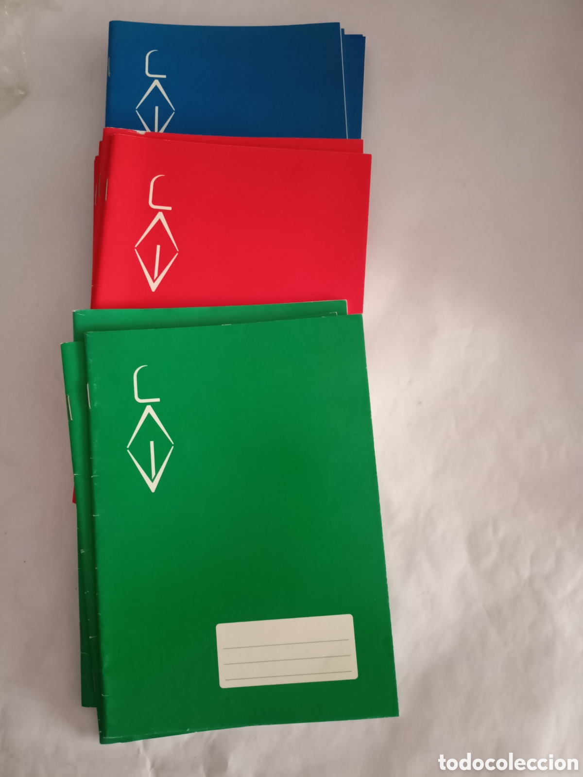 Sammelleidenschaft Andere Papierartikel: Lote 18 libretas Montessori cuadr&iacute;cula cuarto 5x5 16h *70g. Nuevo