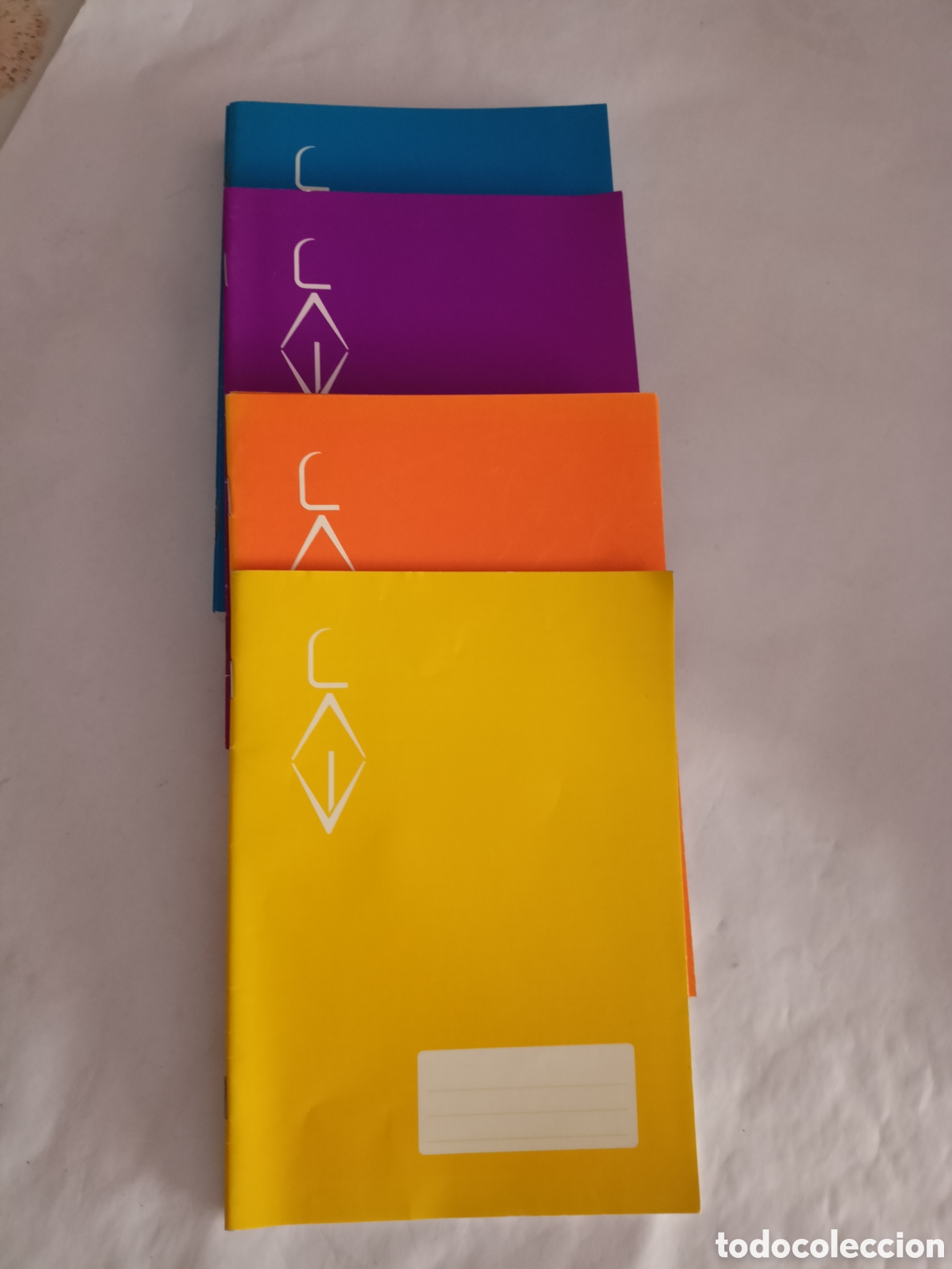 Sammelleidenschaft Andere Papierartikel: Lote 16 libretas Montessori cuarto pauta 16x70g. Nuevo