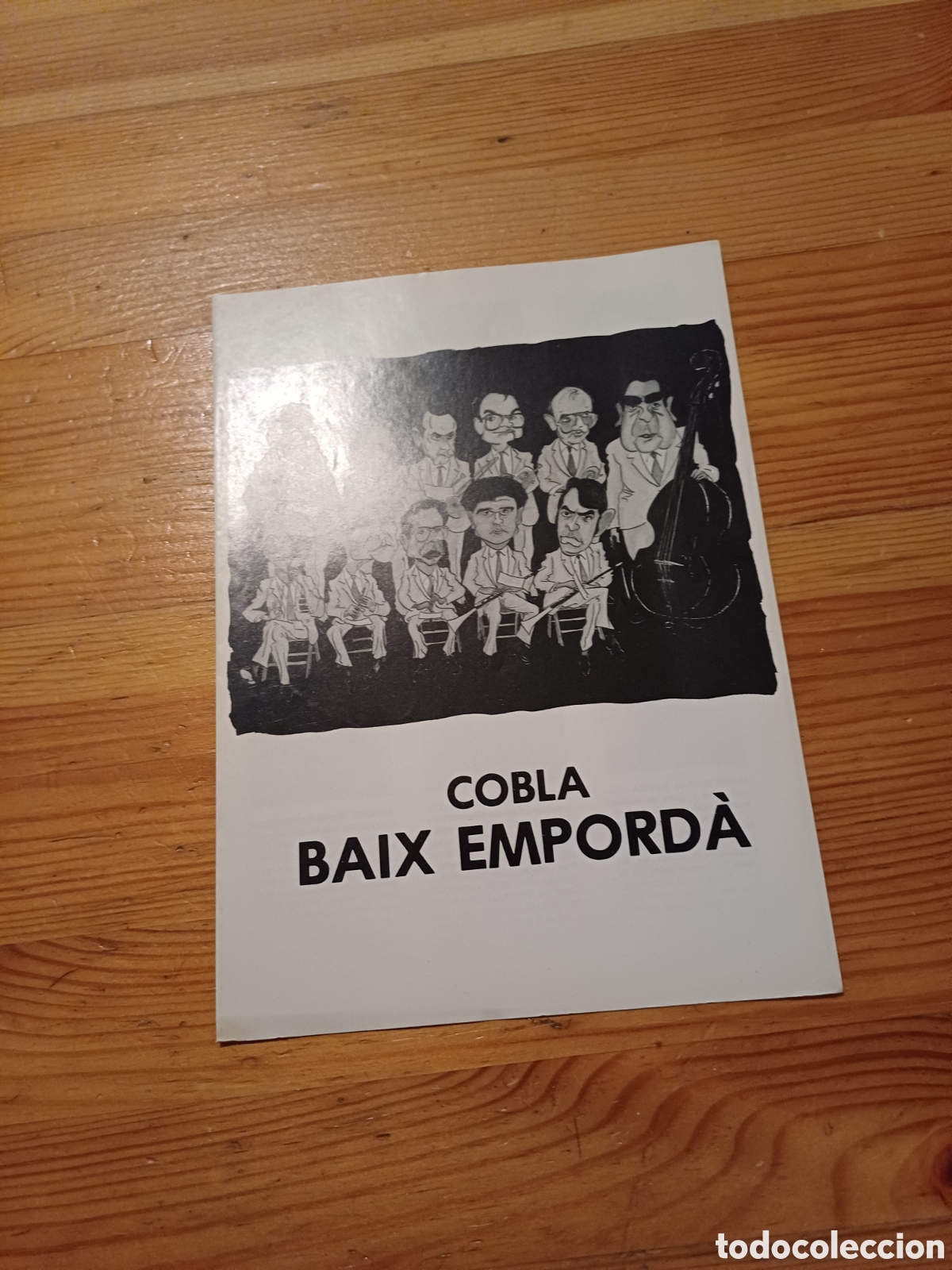 Otros Art&iacute;culos de Coleccionismo en Papel: Cobla Baix Emporda con caricatura y en el interior fotos y biografia componentes