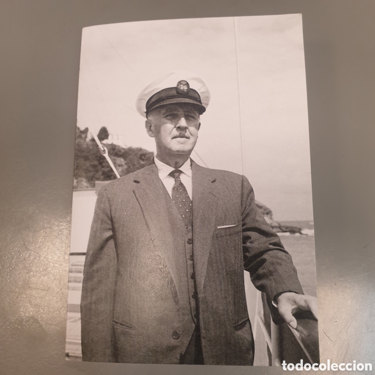 Outros artigos de papel: Oracion al Caudillo