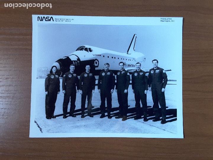 Outros artigos de papel: Foto original NASA tama&ntilde;o DIN A4, Misi&oacute;n STS-49 (92-H-194) - Space Shuttle