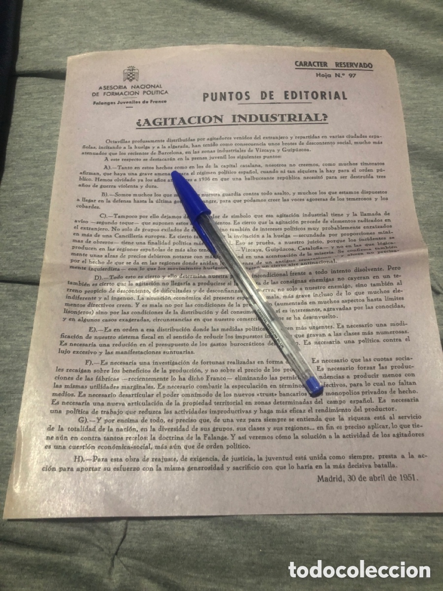 Outros artigos de papel: Puntos de Editorial, Asesoria Nacional de Formacion Politica, Falanges Juveniles de Franco (L9)