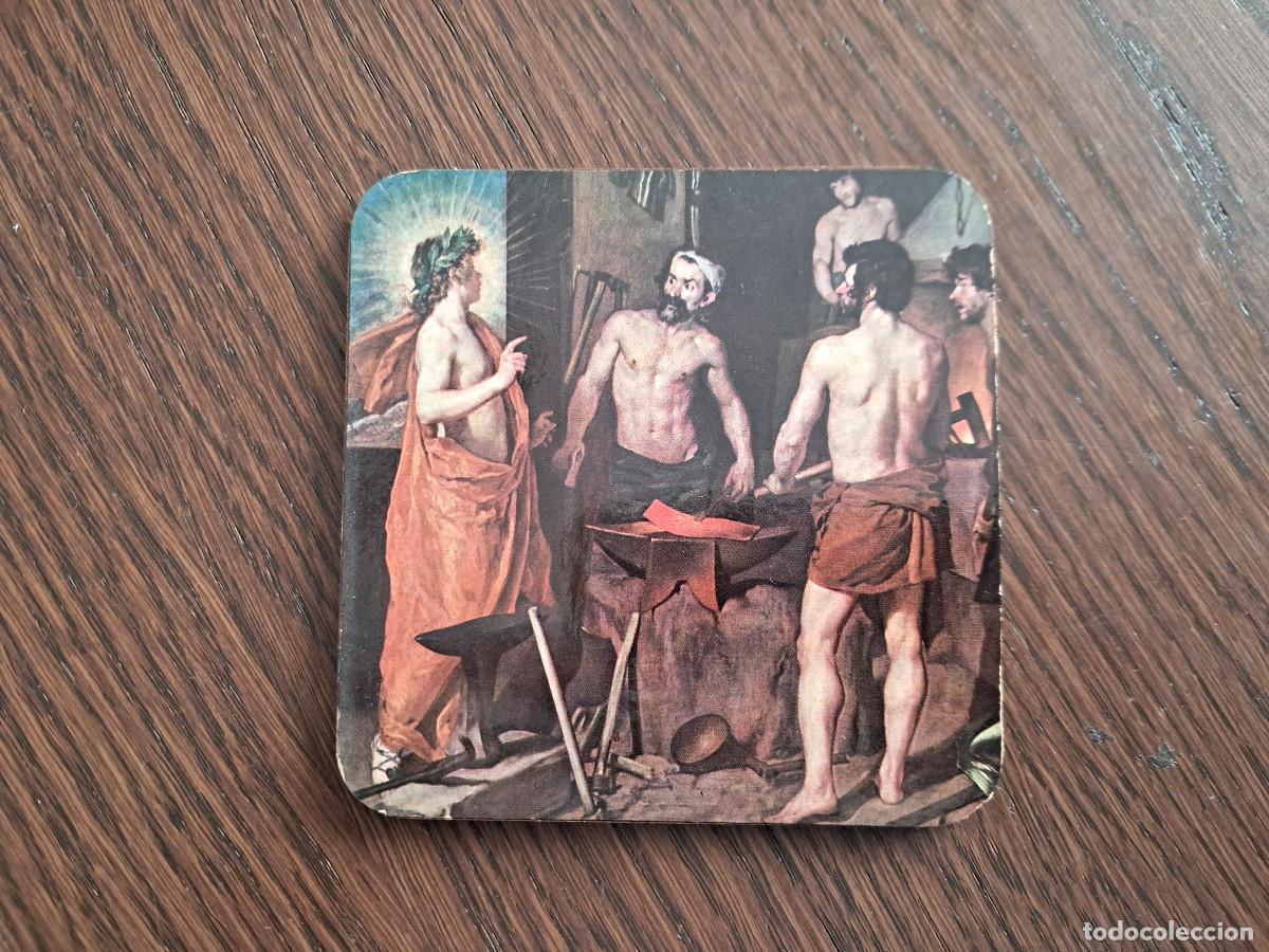 Otros art&iacute;culos de coleccionismo en papel: posavasos antiguo de cart&oacute;n duro y tela en el dorso, pintura La Fragua, Vel&aacute;zquez.