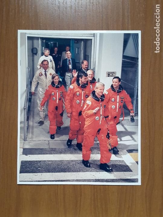 Paper Collecting Others: Foto original NASA tama&ntilde;o DIN A4, Misi&oacute;n STS-62 (KSC-94PC-371) - Space Shuttle