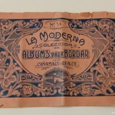Otros Artículos de Coleccionismo en Papel: LA MODERNA COLECCIÓN DE ALBUMS PARA BORDAR EN CAÑAMAZO Y REALCE Nº 34.