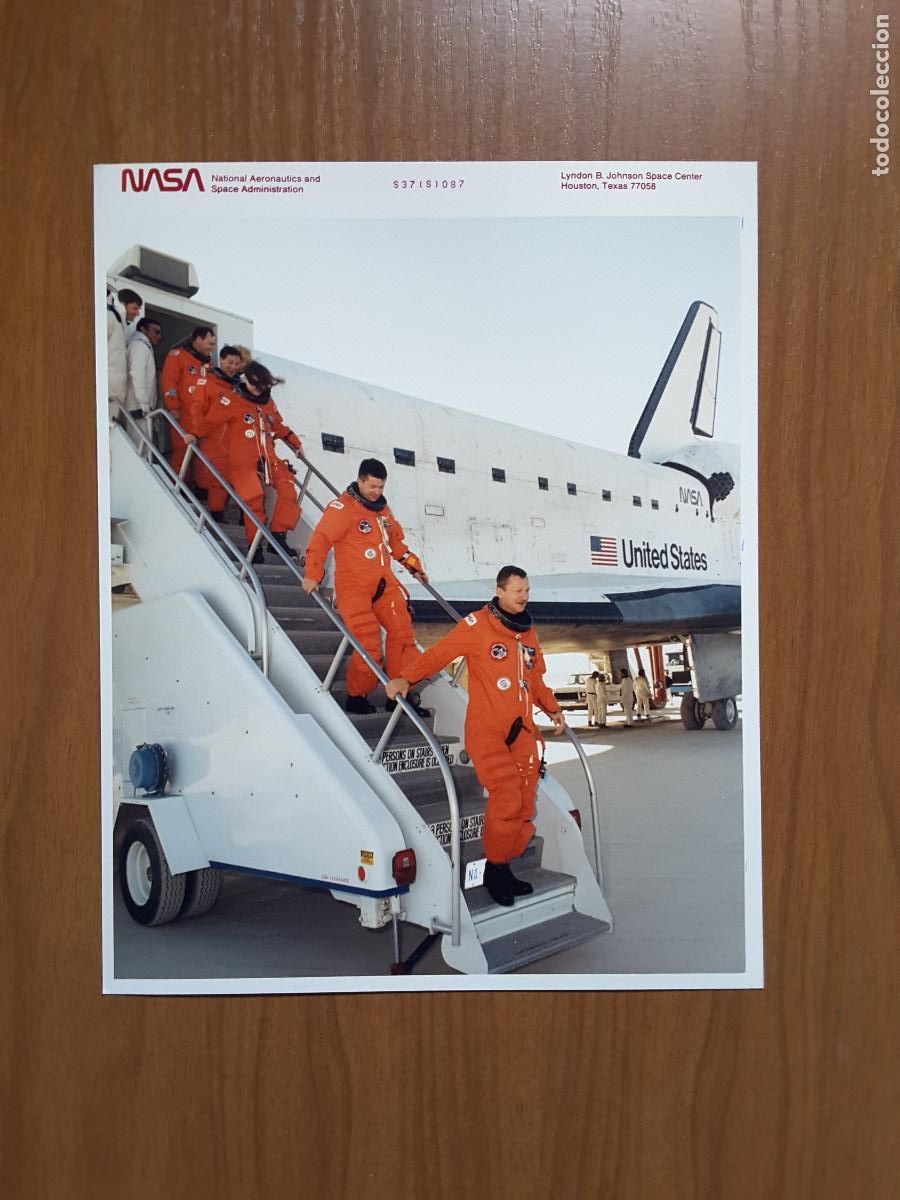 Outros artigos de papel: Foto original NASA tama&ntilde;o DIN A4, Misi&oacute;n STS-37 (S37-S-087)- Space Shuttle