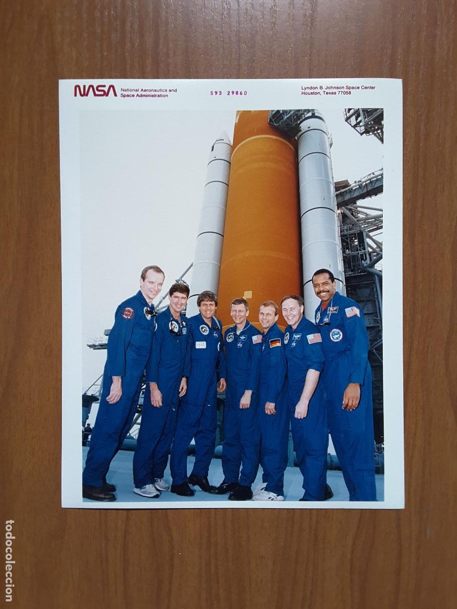 Outros artigos de papel: Foto original NASA tama&ntilde;o DIN A4, Misi&oacute;n STS-55 (S93-29860) - Space Shuttle