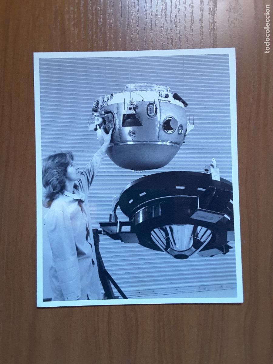 Altri oggetti di carta: Foto original NASA tama&ntilde;o DIN A4, AC84-0228-1 - Galileo Probe