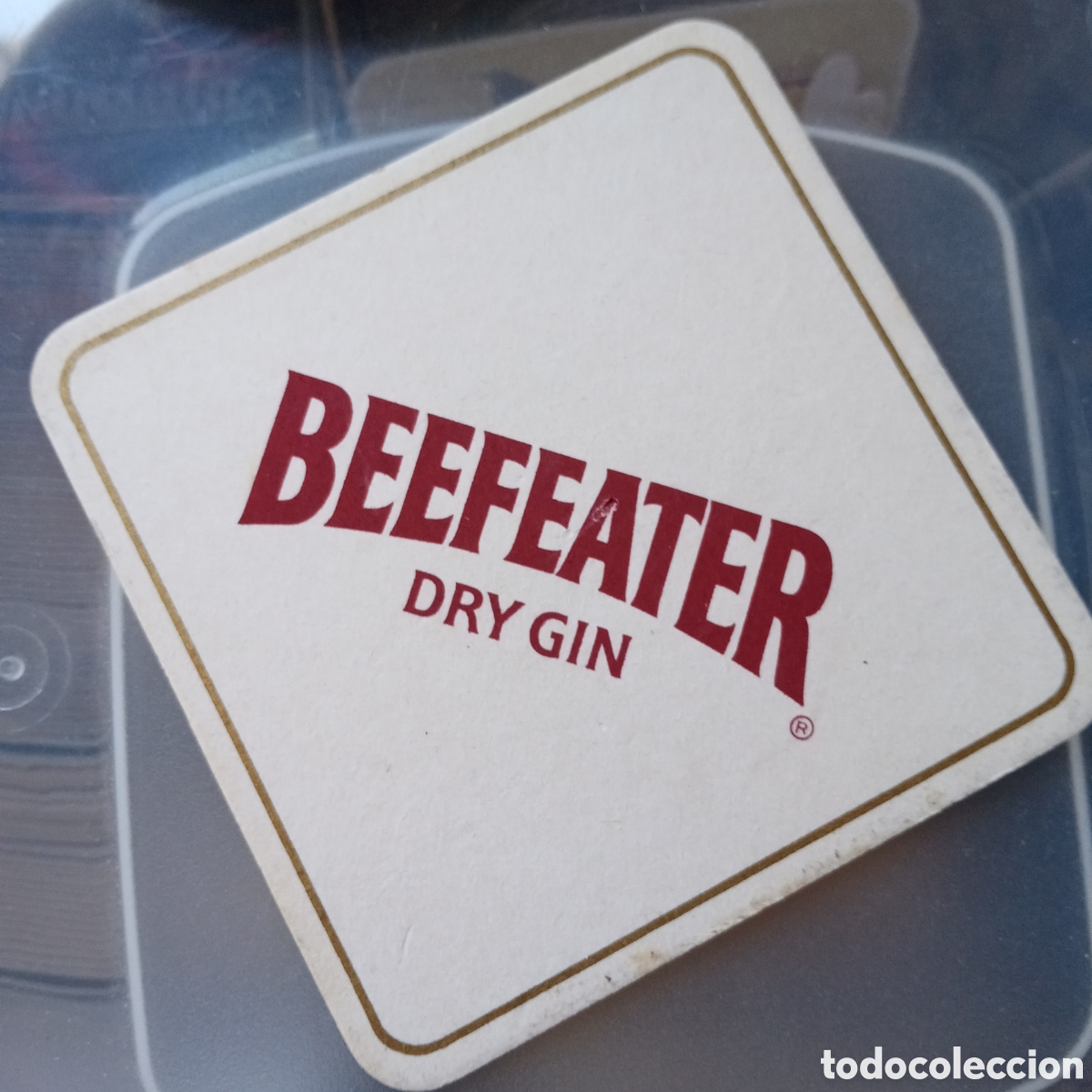 Otros Art&iacute;culos de Coleccionismo en Papel: Posavasos ginebra Beefeater