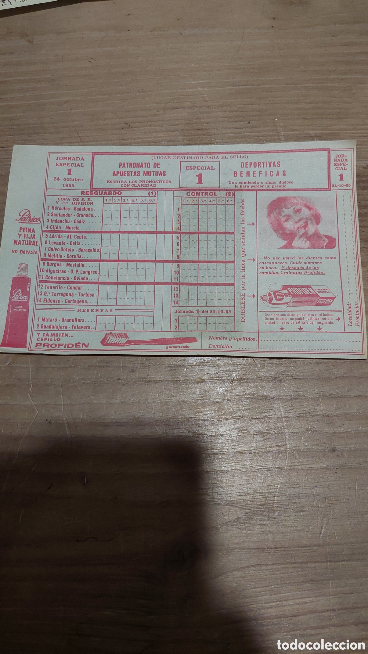 Otros Art&iacute;culos de Coleccionismo en Papel: Deportes f&uacute;tbol quiniela jornada 1 24 octubre 1965 apuestas