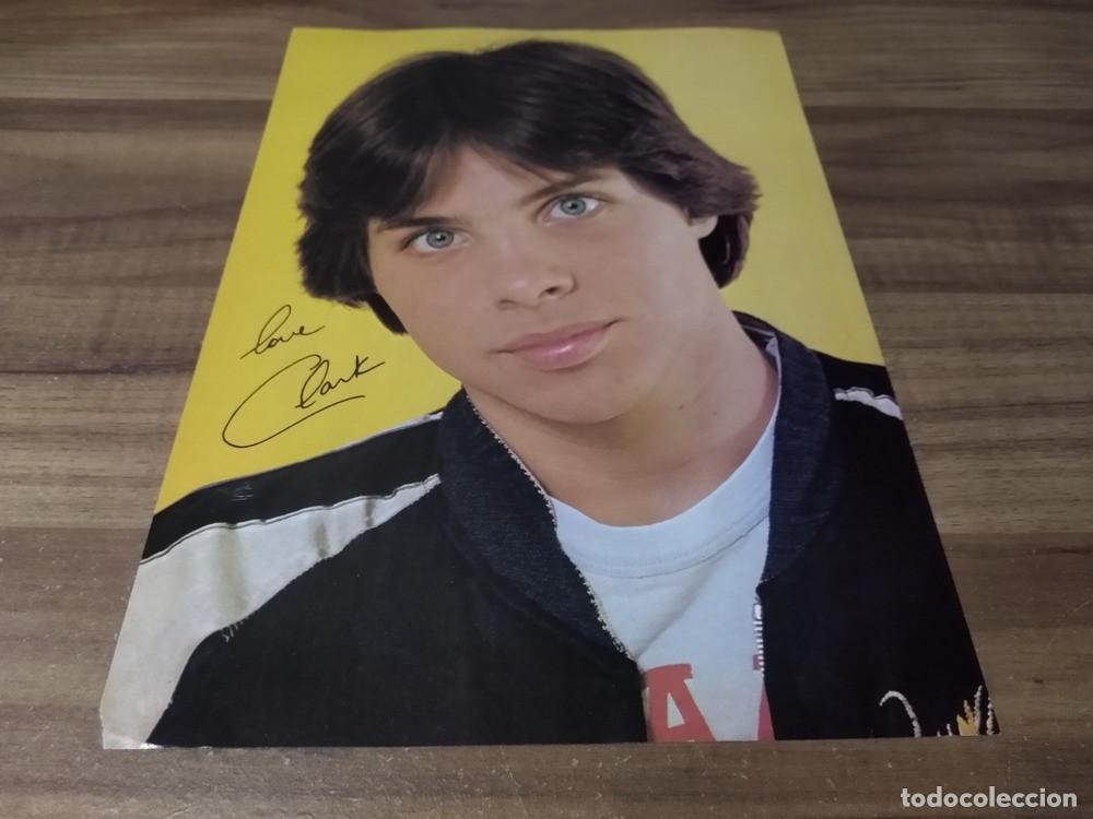 Otros Art&iacute;culos de Coleccionismo en Papel: (MP747) Clark Brandon * Parker Stevenson * Mini Poster Pinup 28 x 20