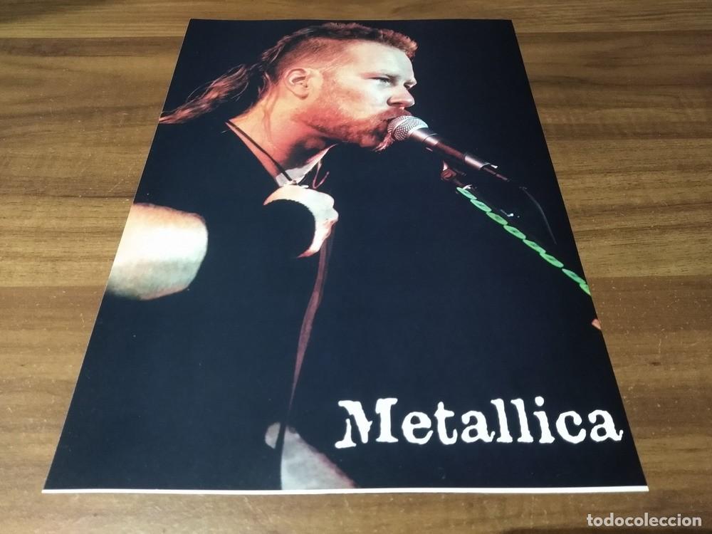 Otros Art&iacute;culos de Coleccionismo en Papel: (MQ319) Metallica * James Hetfield * Mini Poster Pinup 28 x 20