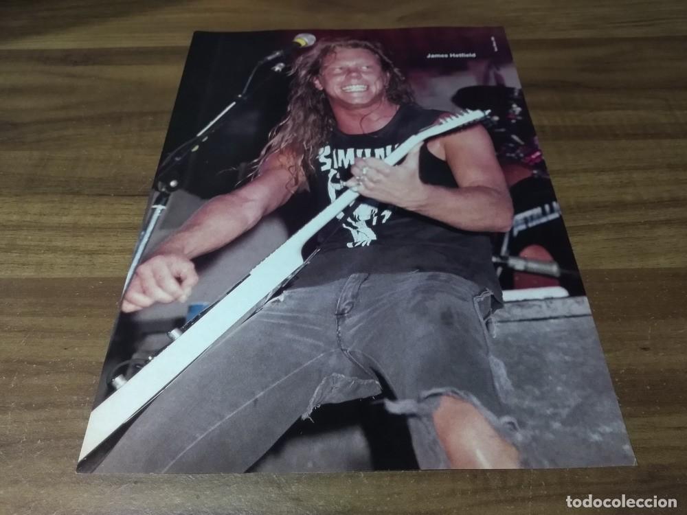 Otros Art&iacute;culos de Coleccionismo en Papel: (MQ320) Metallica * James Hetfield * Mini Poster Pinup 28 x 21