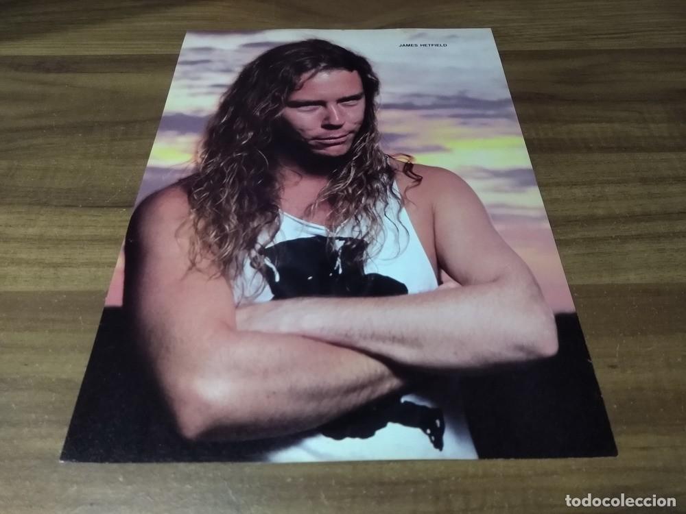 Otros Art&iacute;culos de Coleccionismo en Papel: (MQ321) Metallica * James Hetfield * Mini Poster Pinup 28 x 20