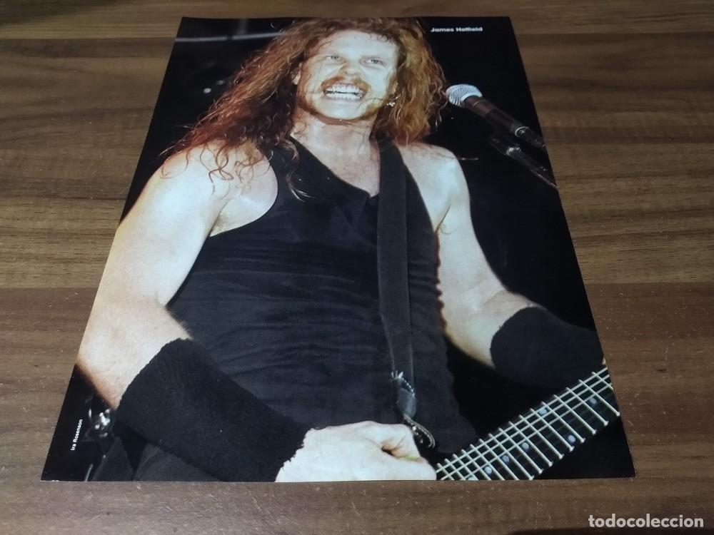 Otros Art&iacute;culos de Coleccionismo en Papel: (MQ323) Metallica * James Hetfield * Mini Poster Pinup 28 x 20