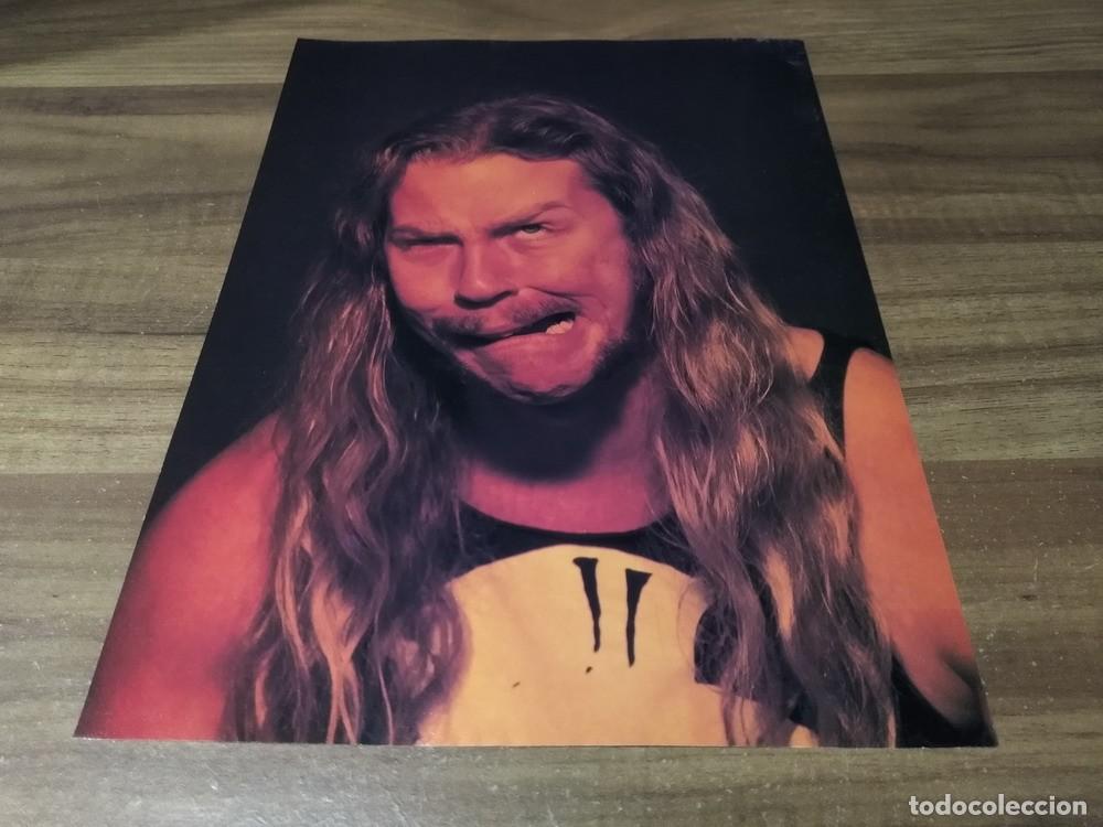 Otros Art&iacute;culos de Coleccionismo en Papel: (MQ325) Metallica * James Hetfield * Mini Poster Pinup 28 x 21