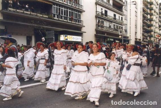 Otros Art&iacute;culos de Coleccionismo en Papel: FOTOGRAFIA DEL CARNAVAL DE CADIZ, AGRUPACION FAMILIAR EN LA CABALGATA. FOTCAR-477