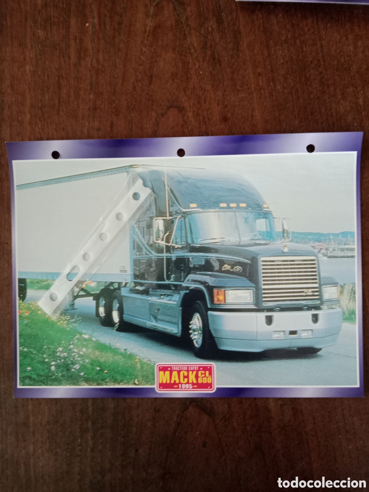 Collectionnisme Papier divers: Ficha cami&oacute;n americano mack CL 600