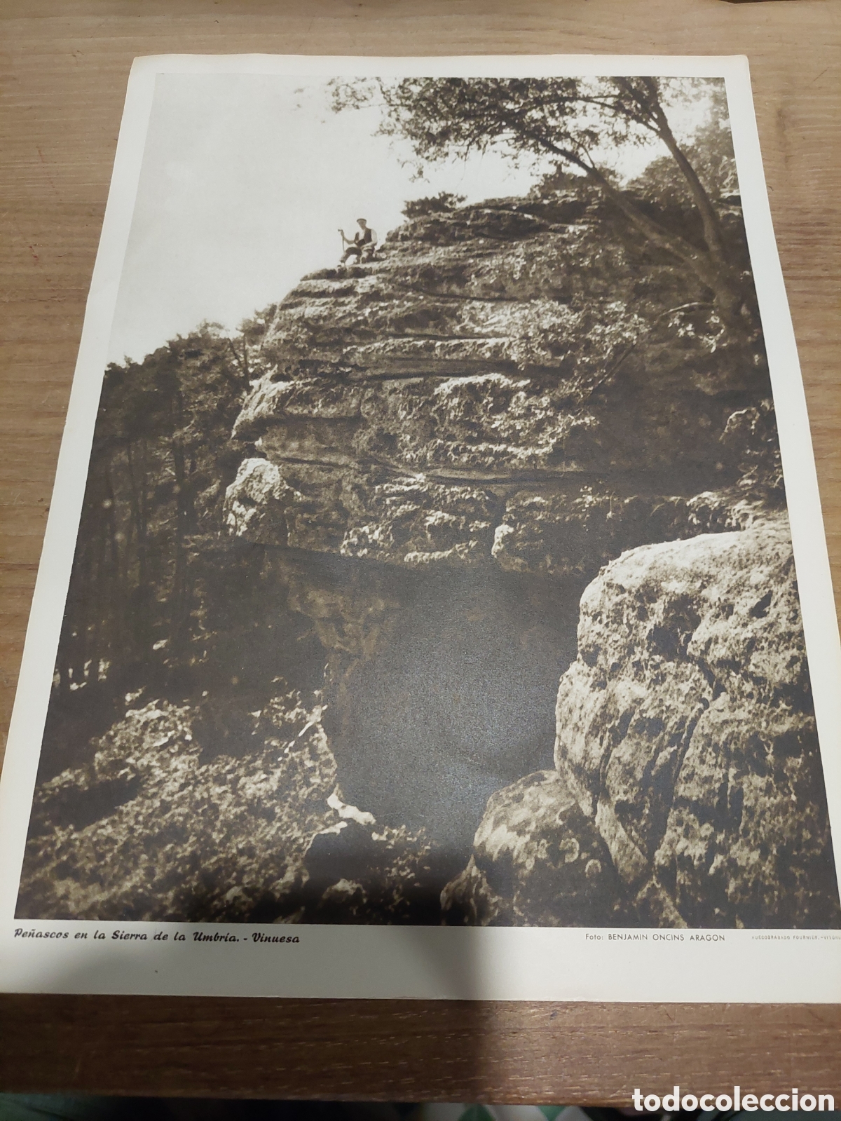 Collectionnisme Papier divers: Pe&ntilde;ascos en la sierra de la umbr&iacute;a vienesa foto benjam&iacute;n oncins aragon huecograbado fournier