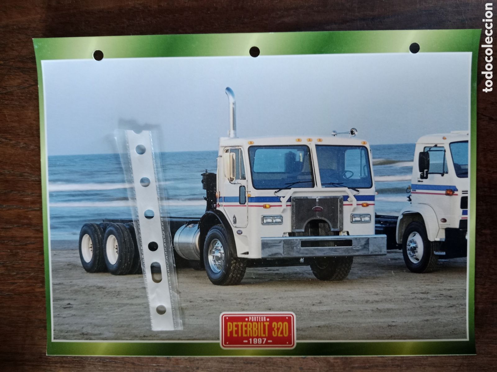 Collectionnisme Papier divers: Ficha camion americano Peterbilt 320