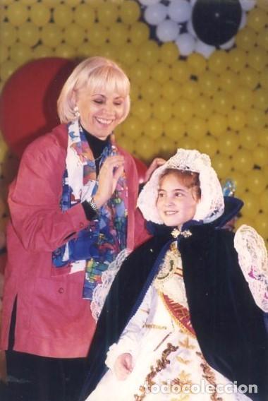 Otros Art&iacute;culos de Coleccionismo en Papel: FOTOGRAFIA DEL CARNAVAL DE CADIZ, DIOSA INFANTIL CON LA ALCALDESA. FOTCAR-492