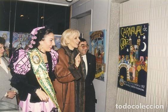 Otros Art&iacute;culos de Coleccionismo en Papel: FOTOGRAFIA DEL CARNAVAL DE CADIZ, DELEGADO DE FIESTA CON LA DIOSA Y LA ALCALDESA. FOTCAR-499