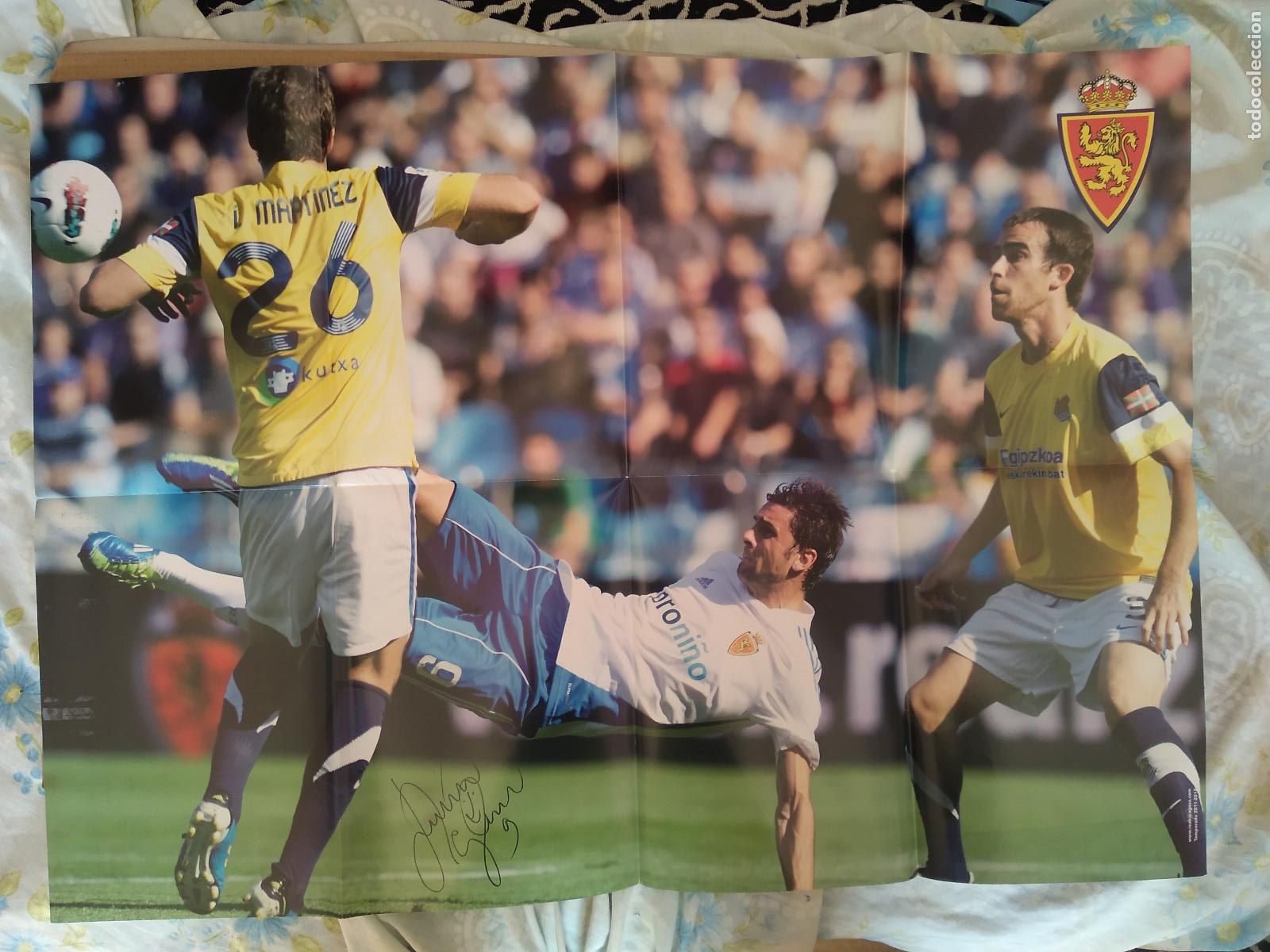 Outros artigos de papel: POSTER REVISTA REAL ZARAGOZA HELDER POSTIGA MIKEL GONZALEZ REAL SOCIEDAD MIDE 58CM X 42CM VALENCIA