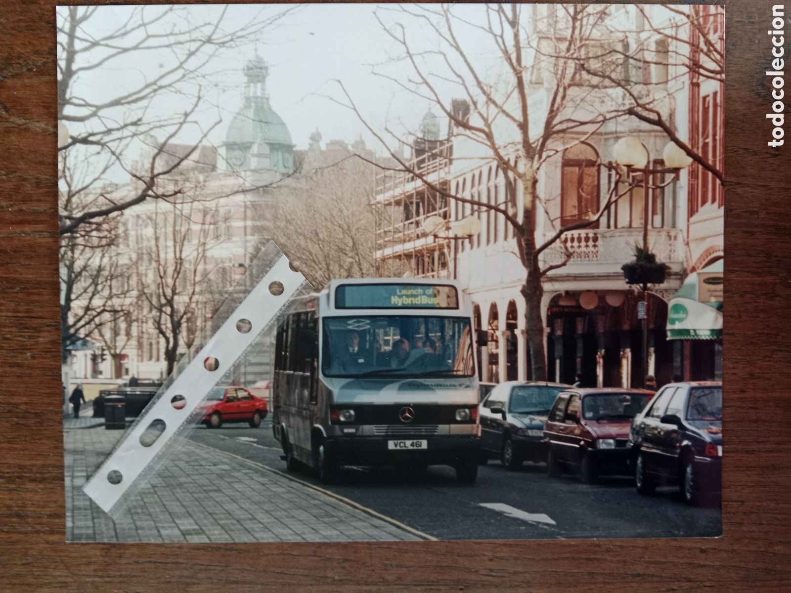 Paper Collecting Others: Fotograf&iacute;a micro bus mercedes Benz