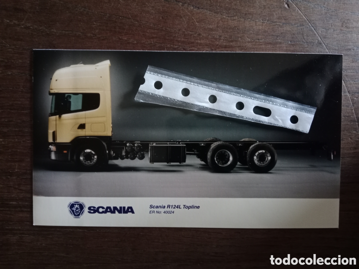 Paper Collecting Others: Fotograf&iacute;a cami&oacute;n scania