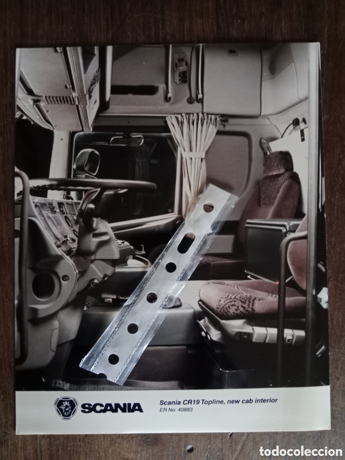 Paper Collecting Others: Fotograf&iacute;a cami&oacute;n scania