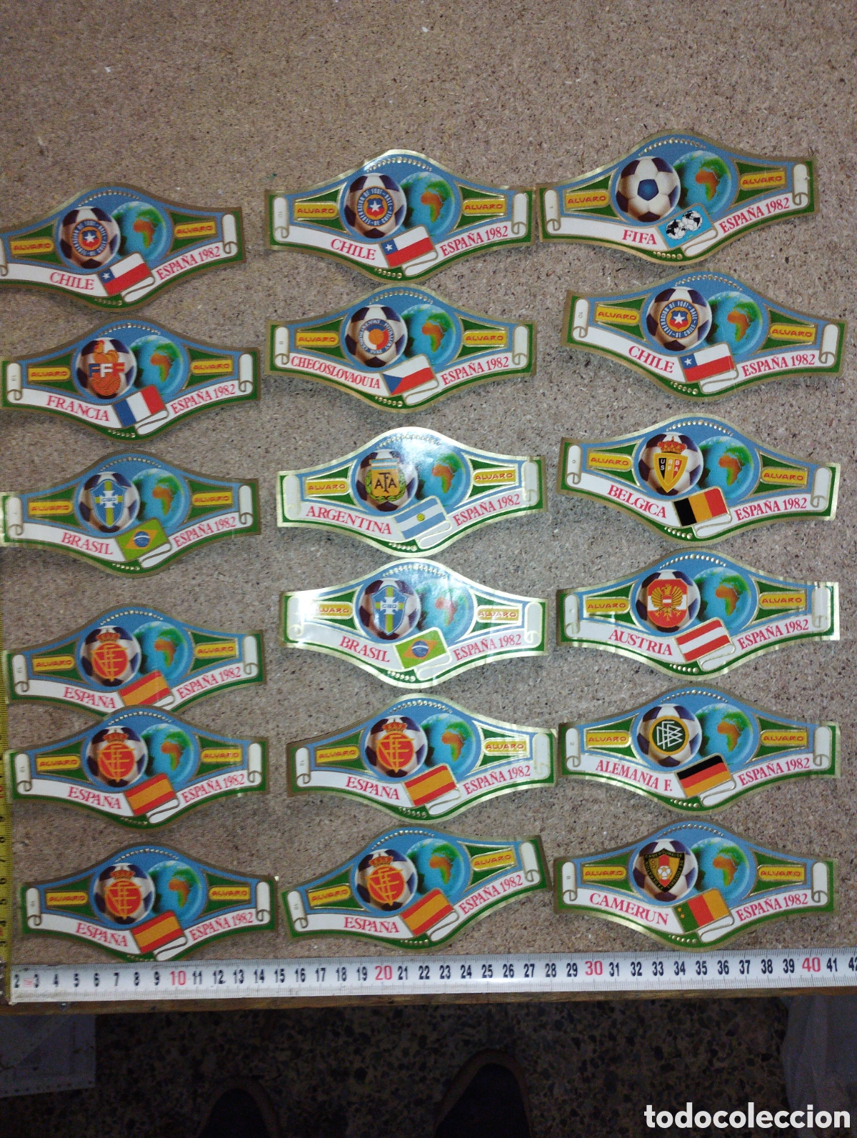 Otros Art&iacute;culos de Coleccionismo en Papel: Lote de 18 VITOLA fabrica de tabacos ALVARO: Mundial Futbol Espa&ntilde;a 1982