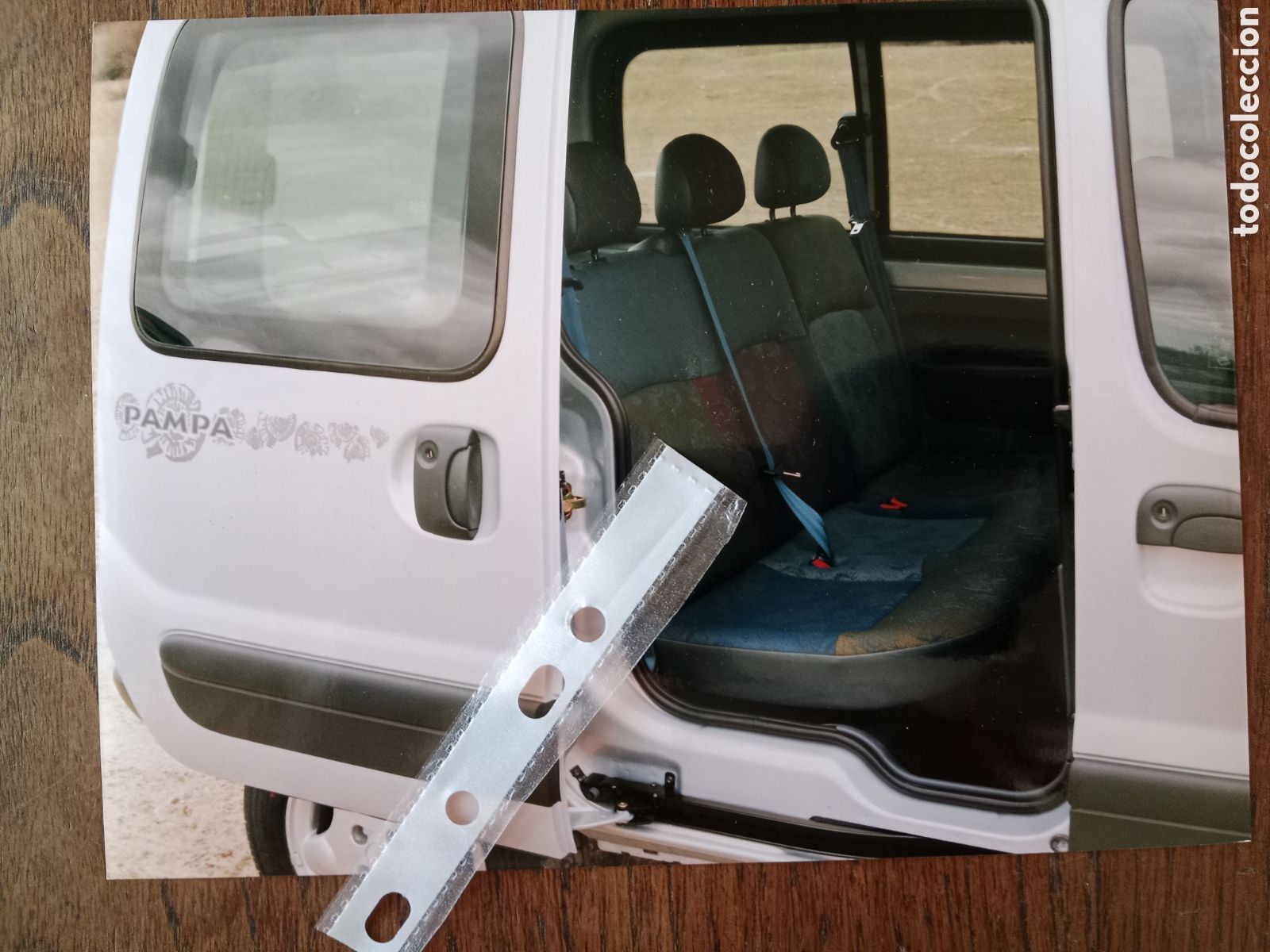 Outros artigos de papel: Fotograf&iacute;a furgoneta Renault Kangoo pampa