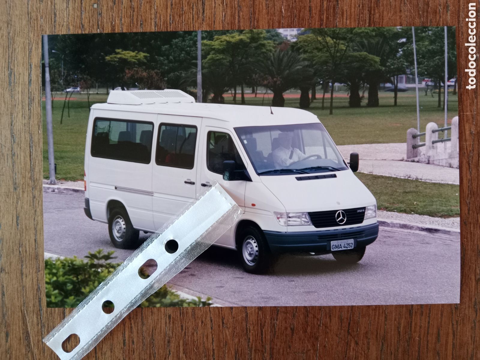 Collectionnisme Papier divers: Fotograf&iacute;a furgoneta mercedes Benz sprinter