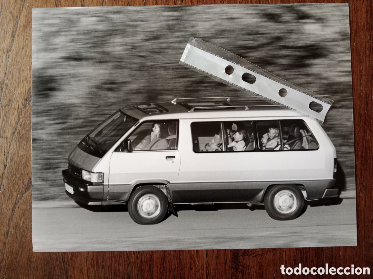 Outros artigos de papel: Fotograf&iacute;a furgoneta Toyota