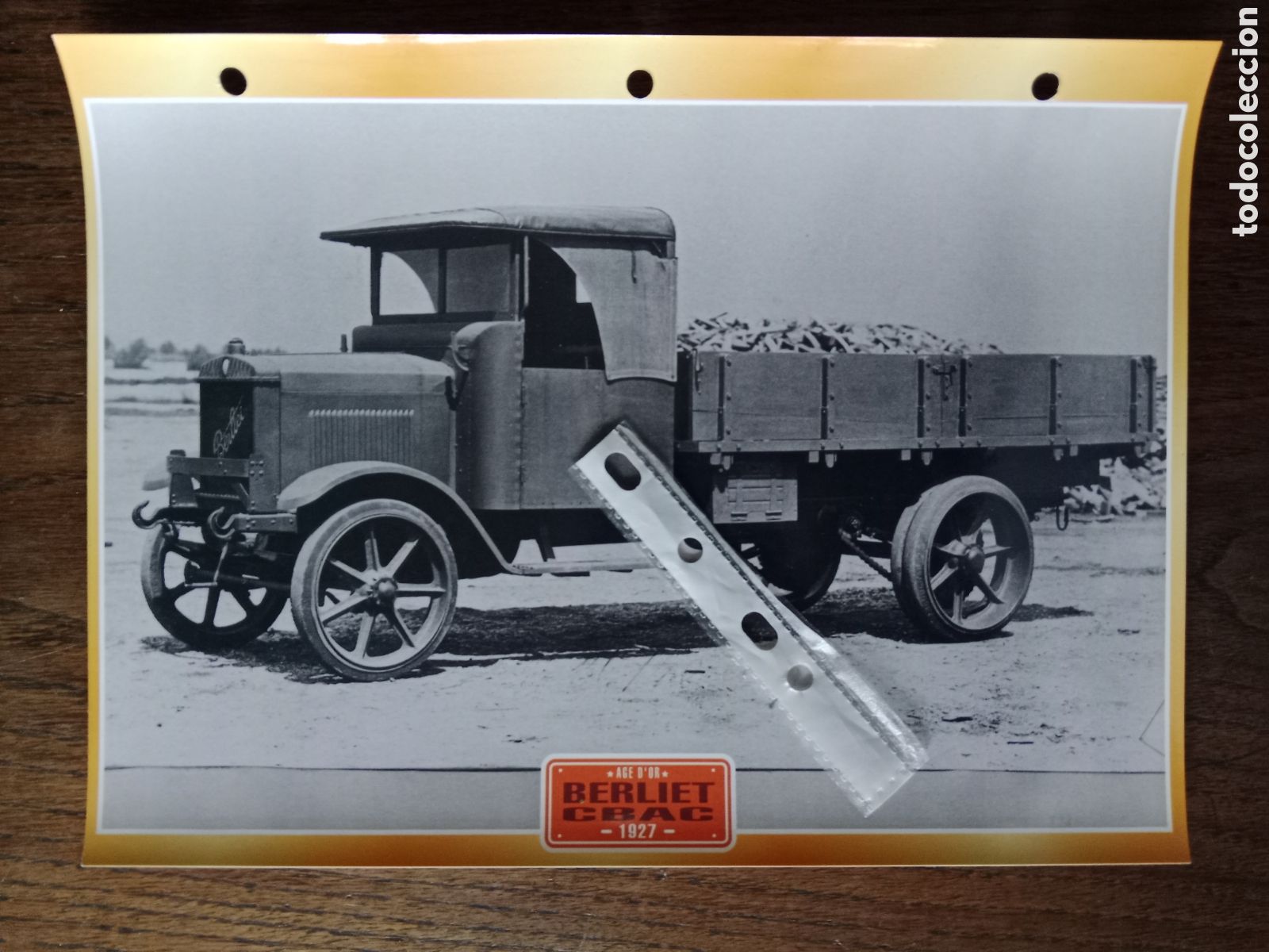 Paper Collecting Others: Ficha camion Berliet Cbac