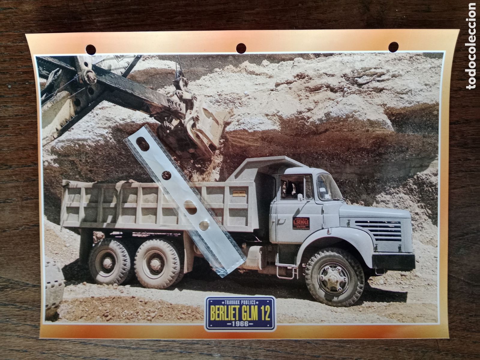 Paper Collecting Others: Ficha camion Berliet GLM 12