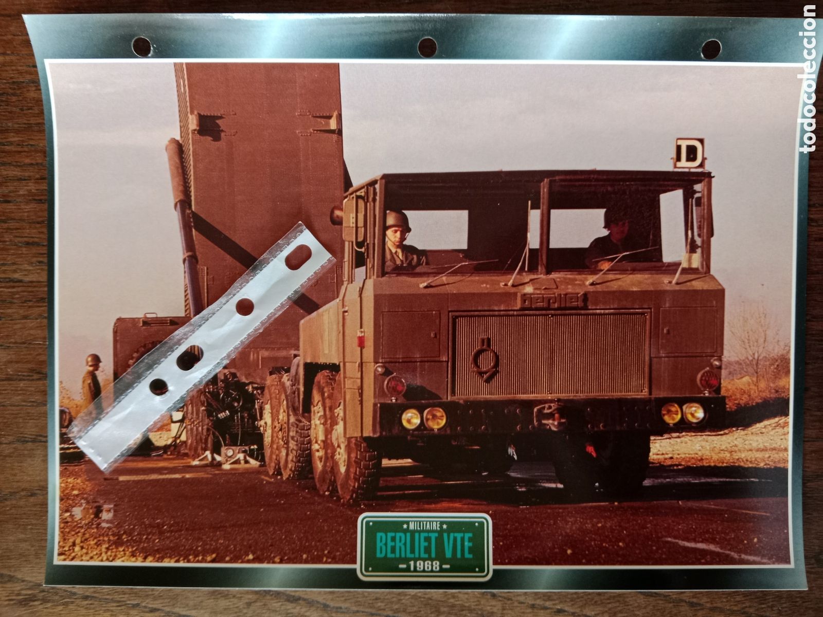 Paper Collecting Others: Ficha camion Berliet VTE