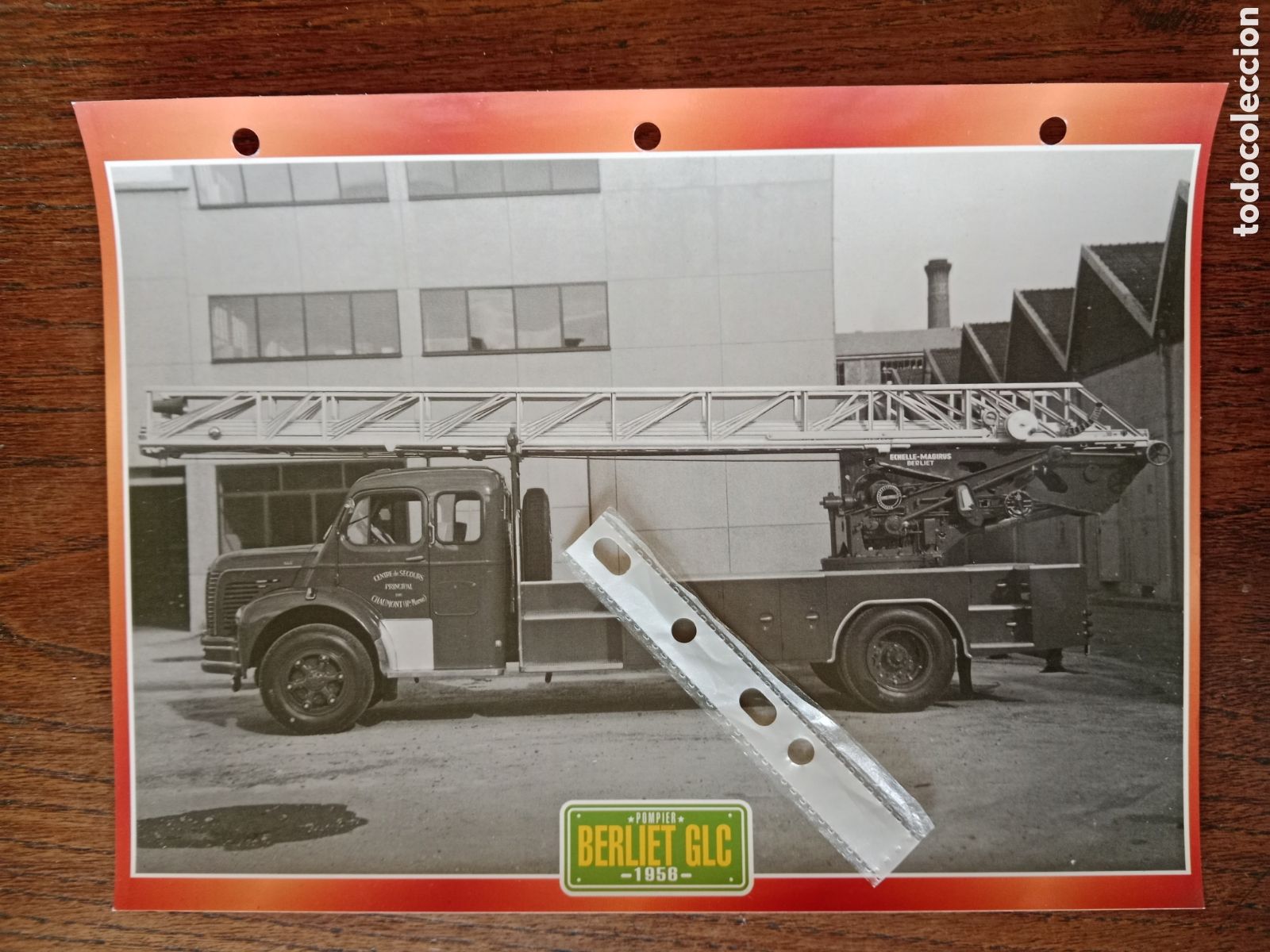 Paper Collecting Others: Ficha camion Berliet GLC
